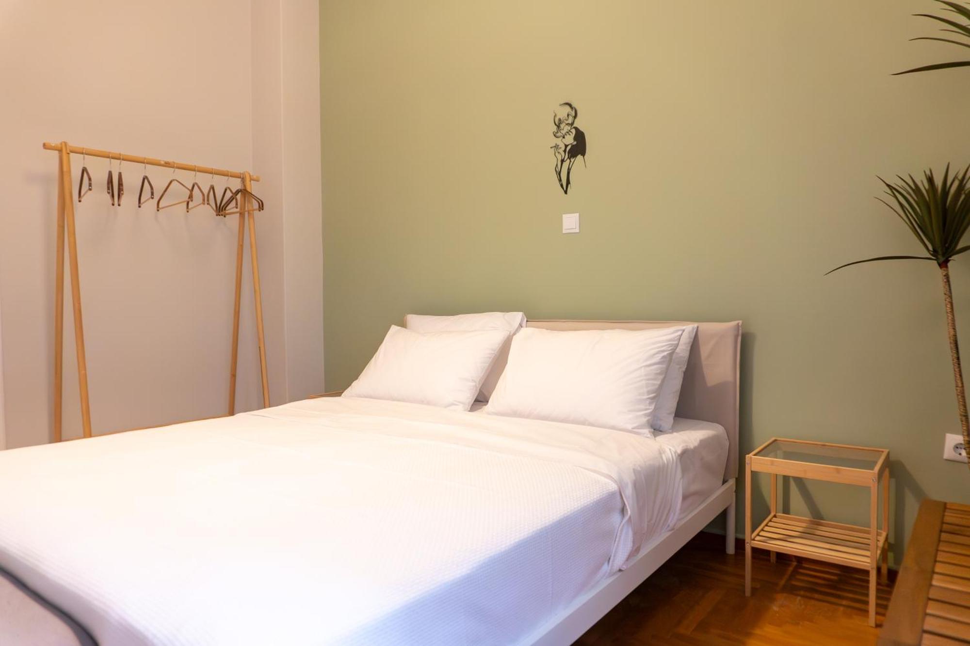 50 Steps Metro Kato Patisia Renovated Athens Apt ภายนอก รูปภาพ